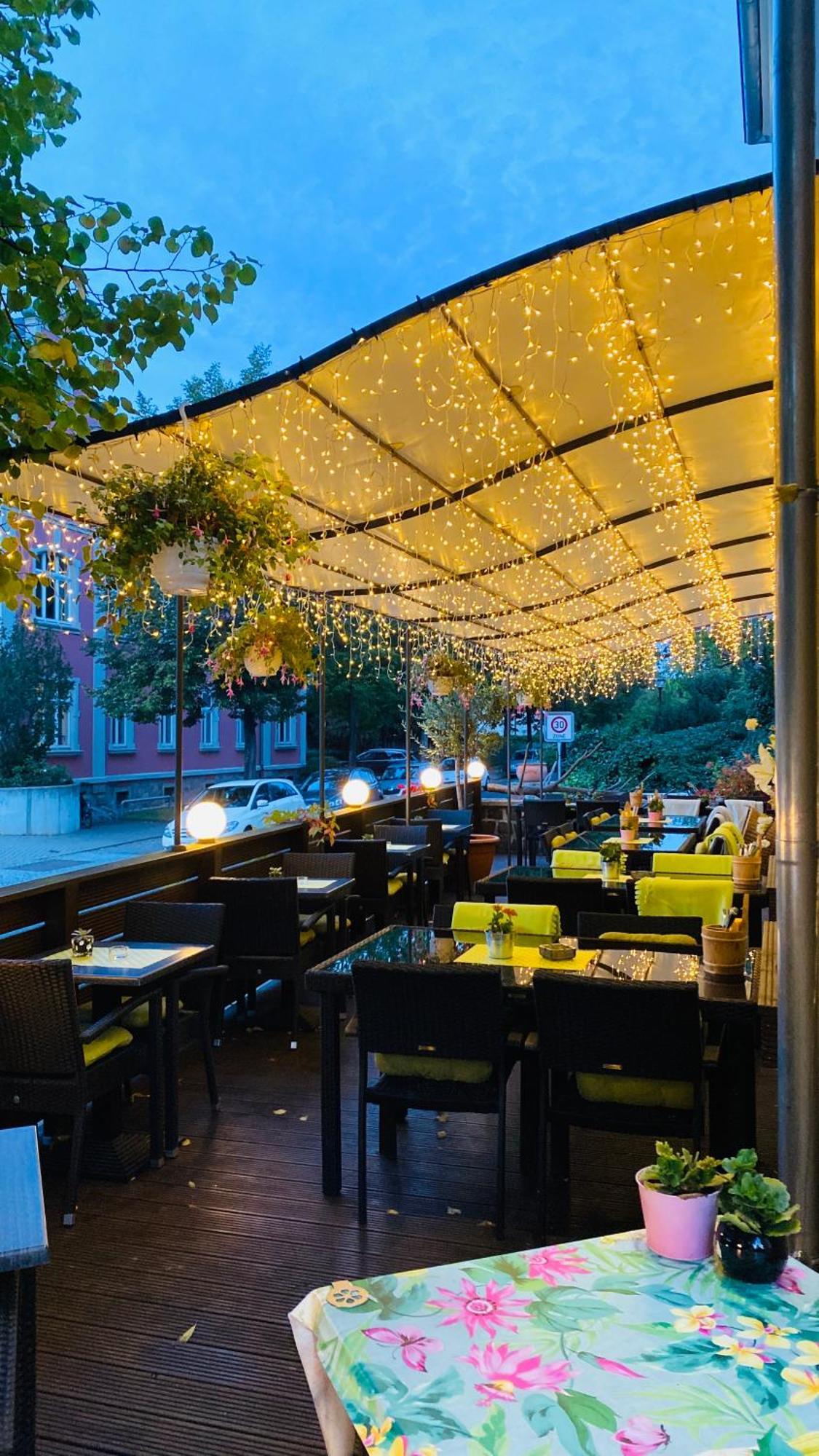 Zu Den Linden - Radebeul Pension Mit Restaurant Екстериор снимка